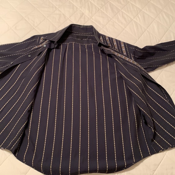 Ted Baker of London Navy w/Brown stripes including Carolina Blue Floral Deaign - Picture 9 of 10